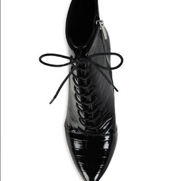 Charles by Charles David - Picture 6 of 7